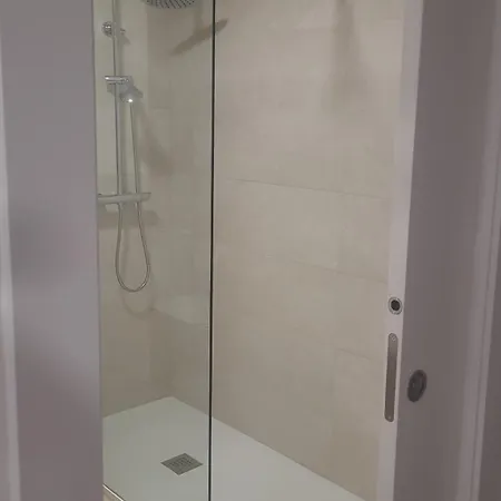 A Dos Pasos Burgo